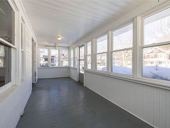 5th image of 43 Britton Rd