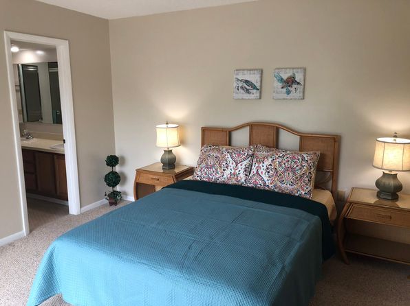 455 E Waverly Pl APT 5D