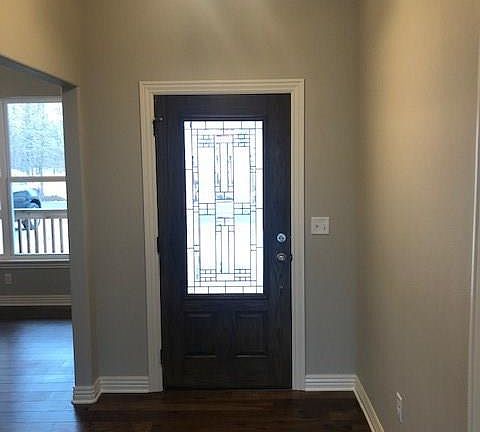3rd image of 16 Dunbarton Ln