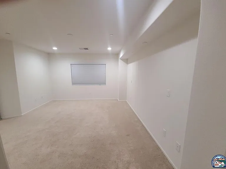 655 Las Dunas St — Photo 17