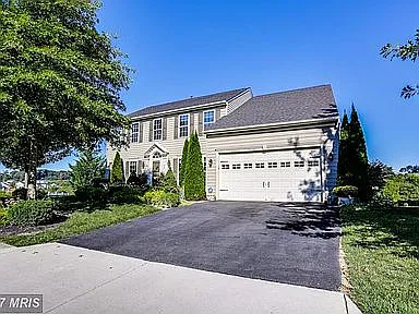 641 Spring Meadow Dr — Photo 2