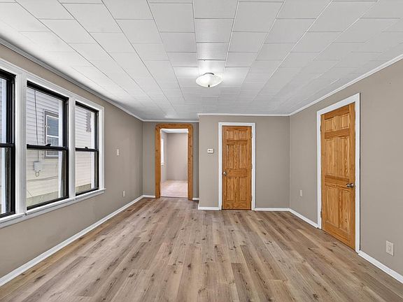 2nd image of 2553 S 12th STREET