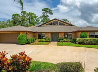 112 Point O Woods Dr, Daytona Beach, FL 32114