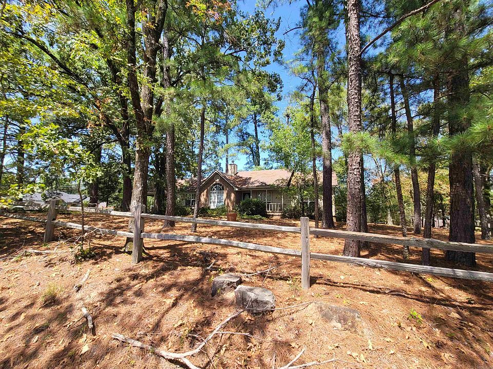 2nd image of 210 Restful Ridge Rd