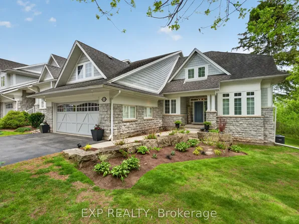 3 Sims Estate Pl #11, Kitchener, ON N2A 0A5