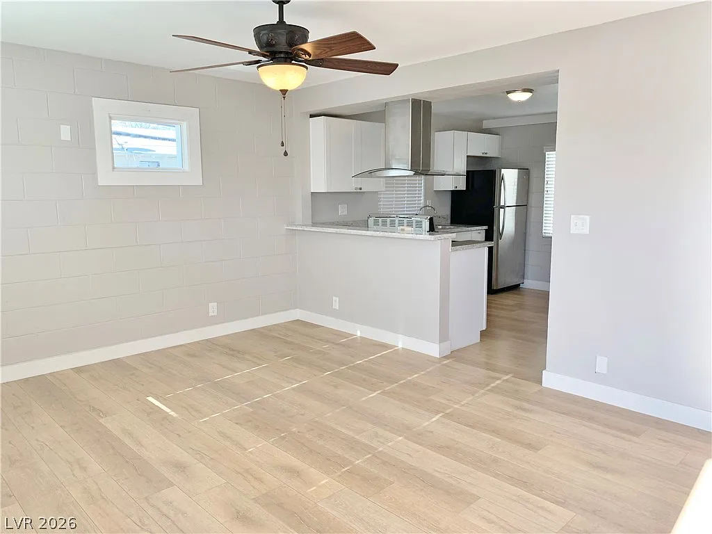 1 bed, 1.0 bath, 564 sqft, $950 — Photo 3
