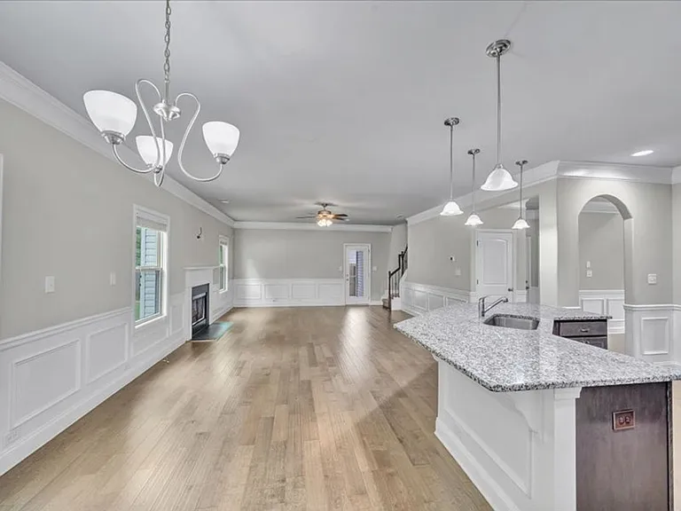 139 Stoney Creek Dr — Photo 18