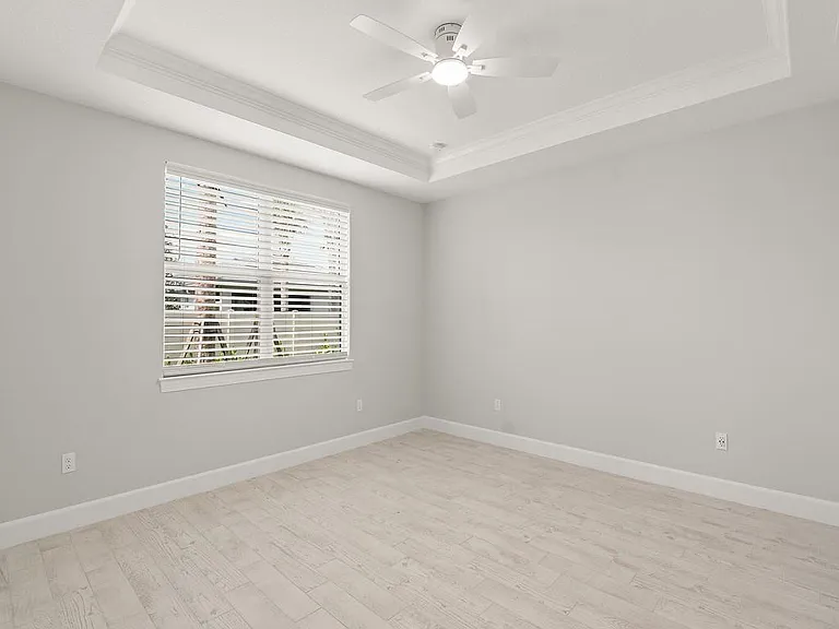 4501 Nautilus Cir — Photo 17