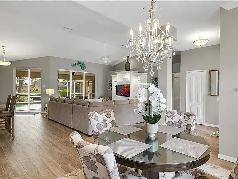 527 Saint Girons Ct — Photo 8