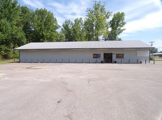 22180 Main St, Huntingdon, TN 38344