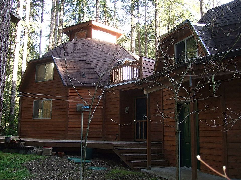 1st image of 61 N Kokanee Cove Way