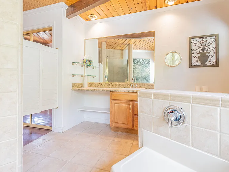 6326 Bluebird Rd — Photo 34