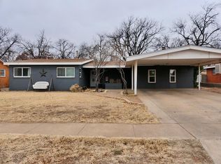 1105 NW 10th St, Andrews, TX 79714