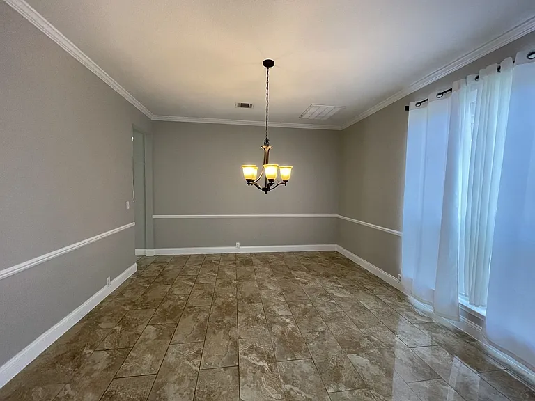 2911 Saint Jude Dr — Photo 4