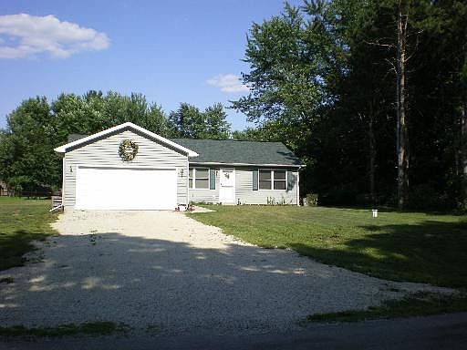 1st image of 35655 Linden Ln