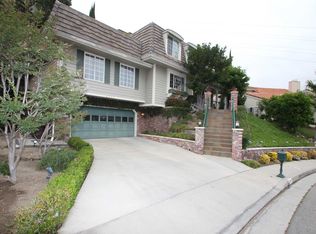 3277 Dora Verdugo Dr, Glendale, CA 91208