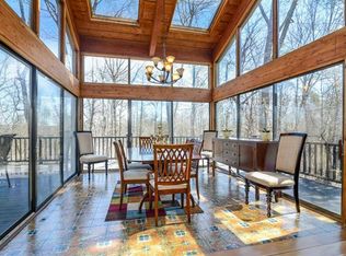 16 Meadow Hill Pl, Armonk, NY 10504