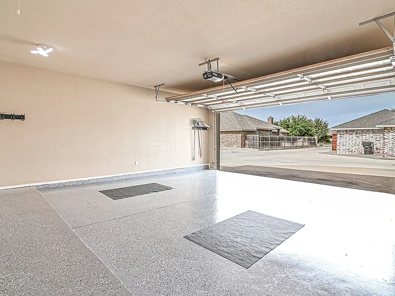 5508 La Jolla Cv — Photo 24