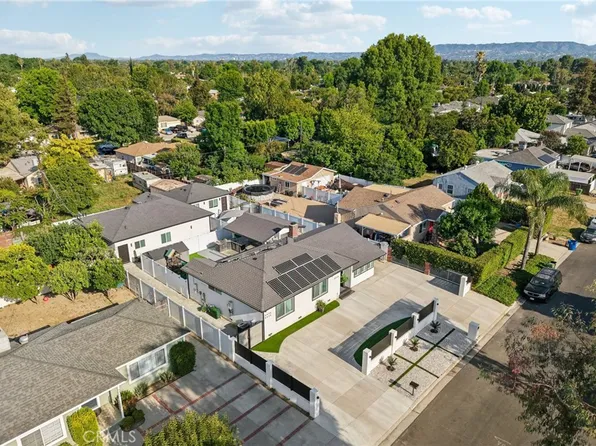 8434 Oakdale Ave, Winnetka, CA 91306