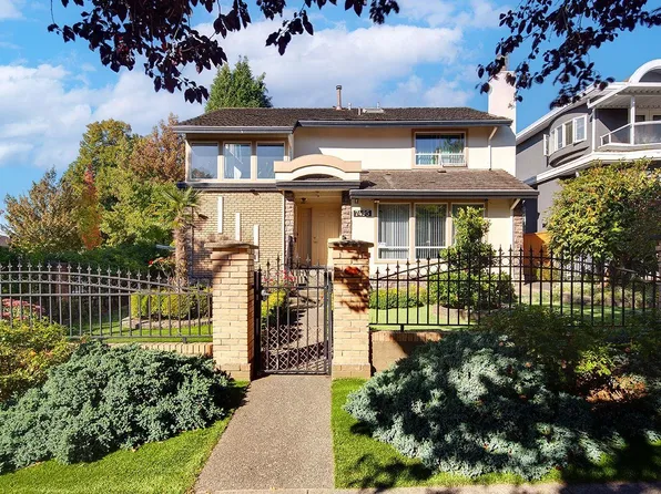 7495 Culloden St, Vancouver, BC V5X 4K3