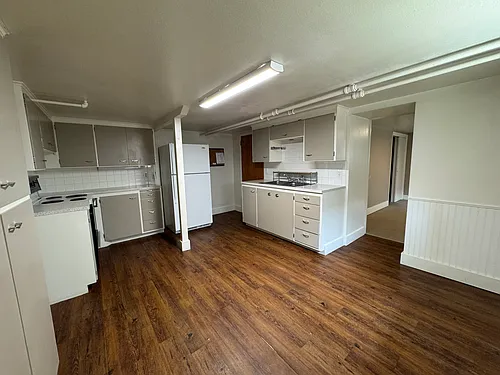 516 S Meldrum St #5 Photo 1