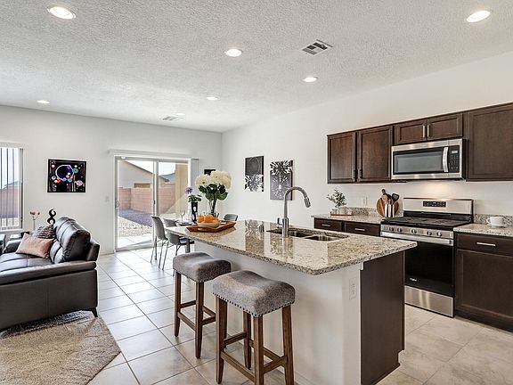 4th image of 166 Spectrum Ave SW