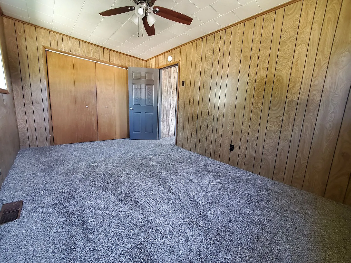 2 Bedroom House, Clinton — Photo 4