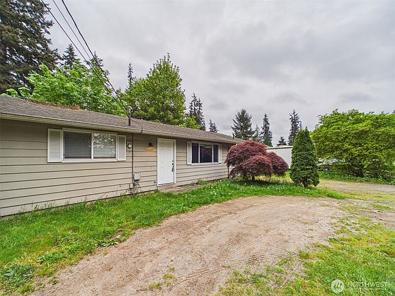 2nd image of 6104 Cemetery Road
