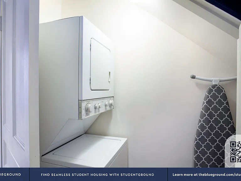 Washer/Dryer in Apartment