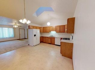 310 S 13th St, Bismarck, ND 58504