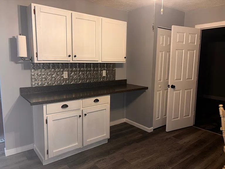 335 N Sycamore Dr — Photo 6