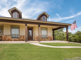 400 Shepherds Crook, Helotes, TX 78023