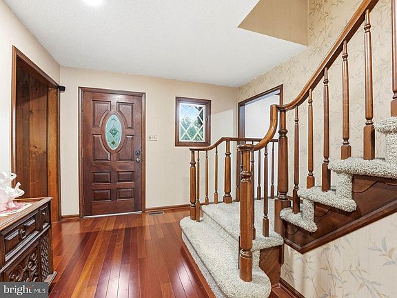 4th image of 2 Carlton Rd