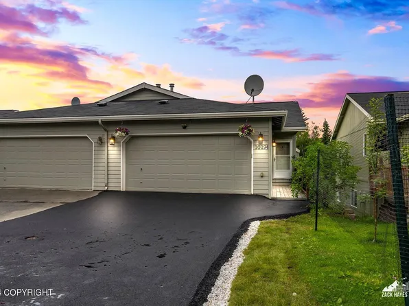 10194 Valley Park Dr, Anchorage, AK 99507
