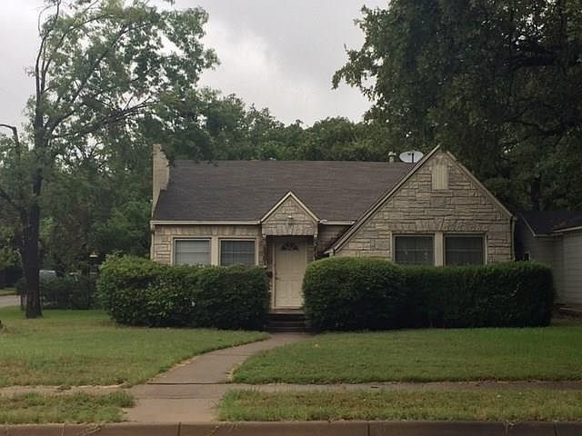 1st image of 2301 Primrose Ave