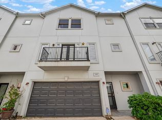 1107 Saint Charles St, Houston, TX 77003