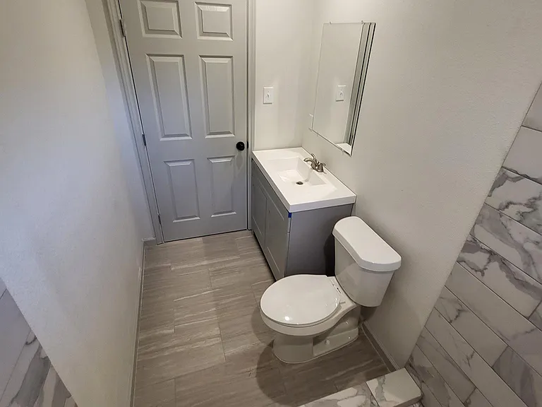 2417 Castroville Rd #1202 — Photo 16
