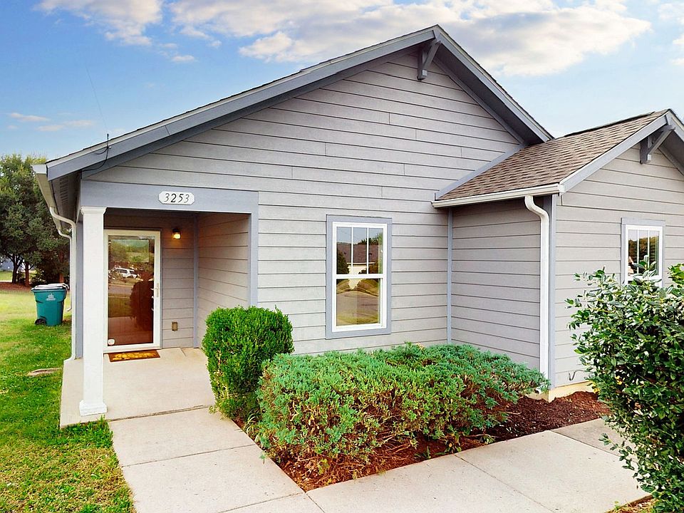 1st image of 3253 Rainwood Dr