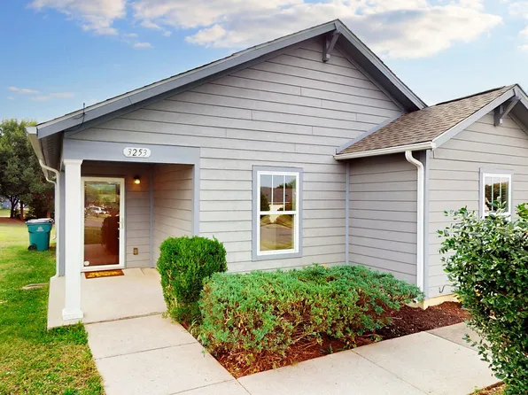 3253 Rainwood Dr, Nashville, TN 37207