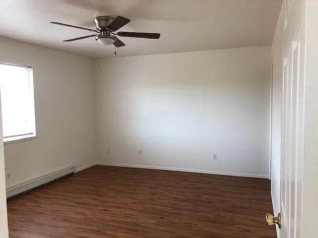 466 Cougar Run Ct — Photo 6