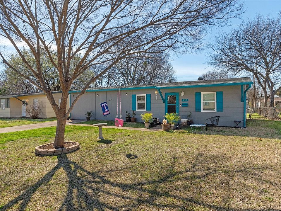 1st image of 813 Grande Dr