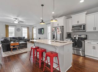 765 Cottage Park Dr, Nashville, TN 37207