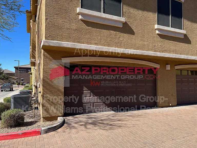 15240 N 142nd Ave #1121 — Photo 15