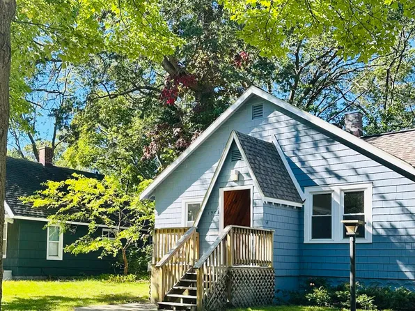 1953 Jiroch St, Muskegon, MI 49442