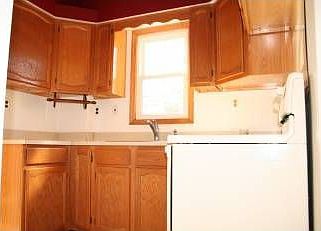 3rd image of 4141 Oakshire Ave