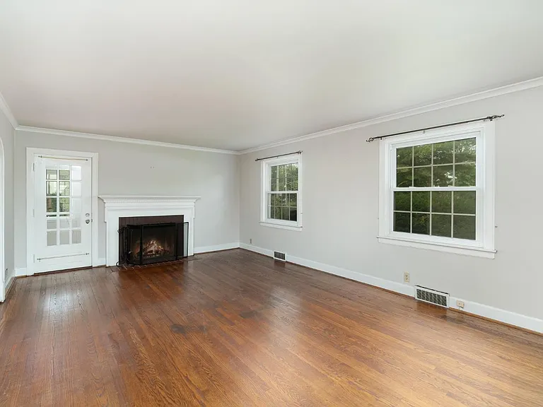 7620 Montgomery Rd — Photo 3