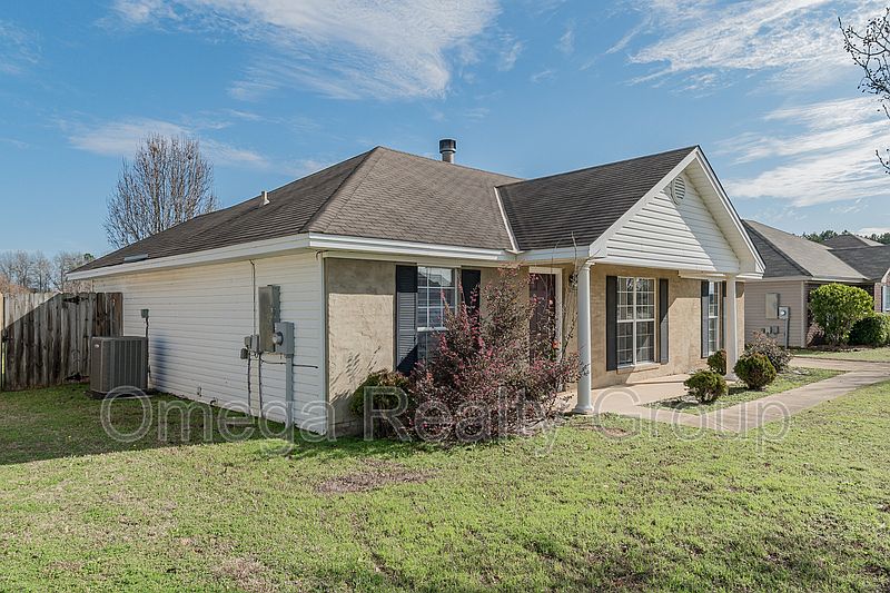 360 Cotton Lakes Blvd, Wetumpka, AL 36092 Zillow