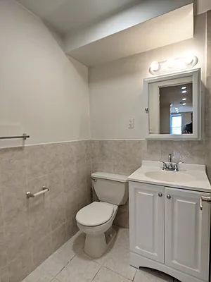 Rented by Mirador Real Estate | media 12