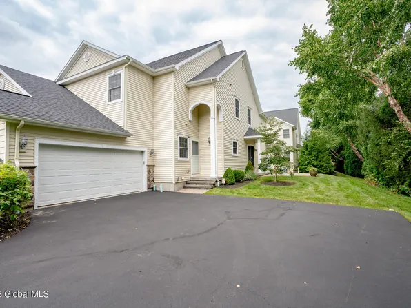 4 Milner Court, Albany, NY 12208