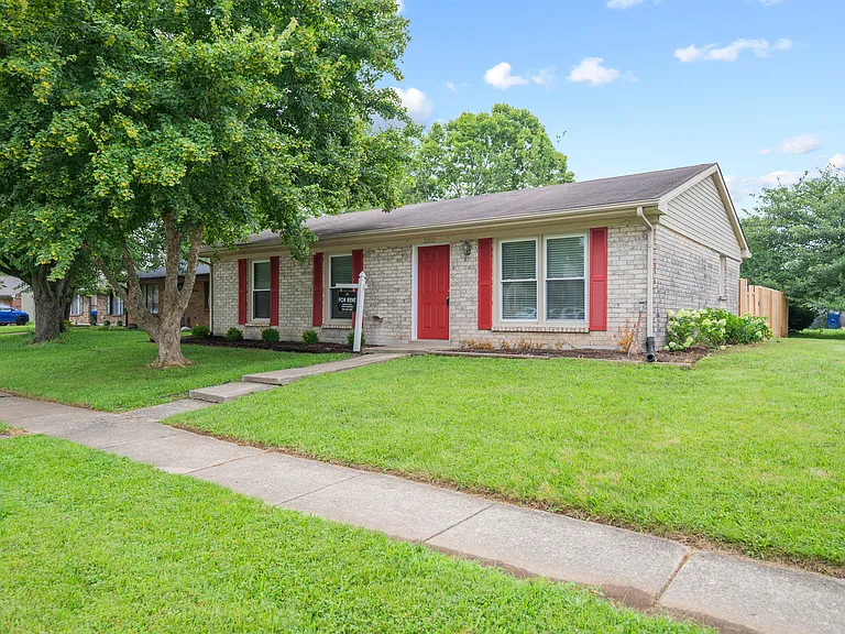 3312 Fields Ct — Photo 2